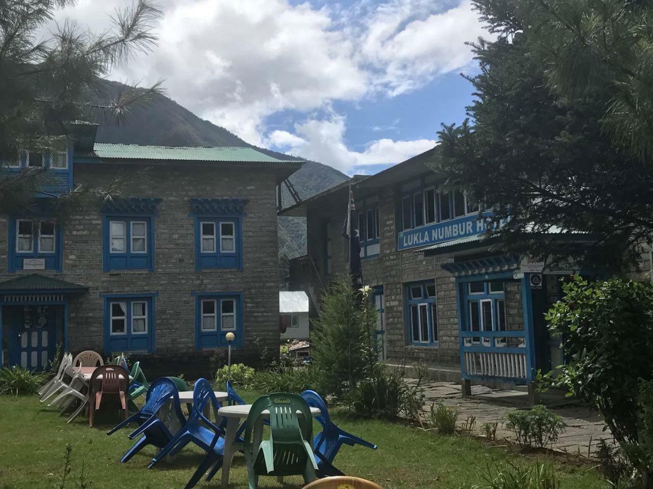 Lukla Numbur Hotel Exterior photo